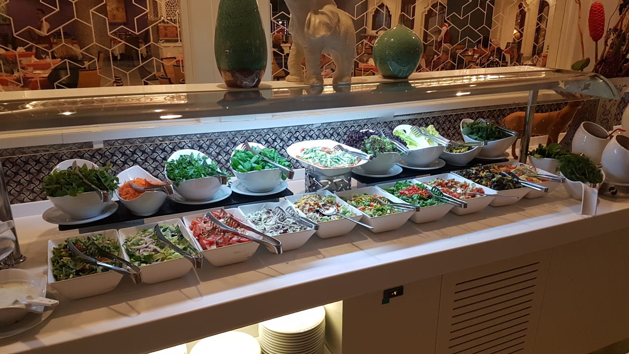 Gastro Royal Taj Mahal Hotel