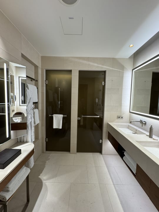 Zimmer The Fontenay Hamburg