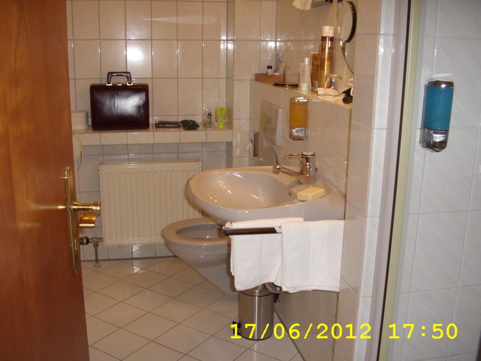 Bad Hotel Liebesglück