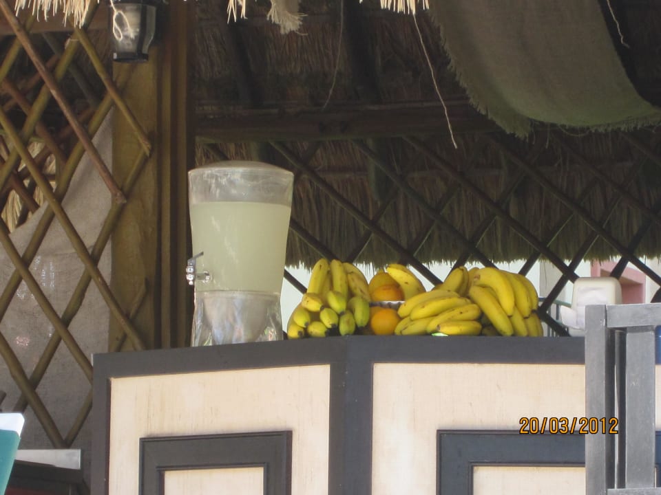 Obst u. Säfte Bereich Select-Club Sandos Playacar Beach Resort