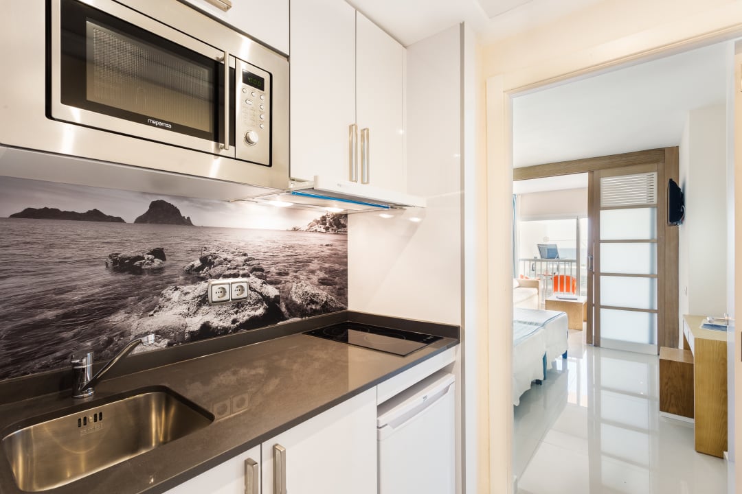 Zimmer Sirenis Seaview Country Club