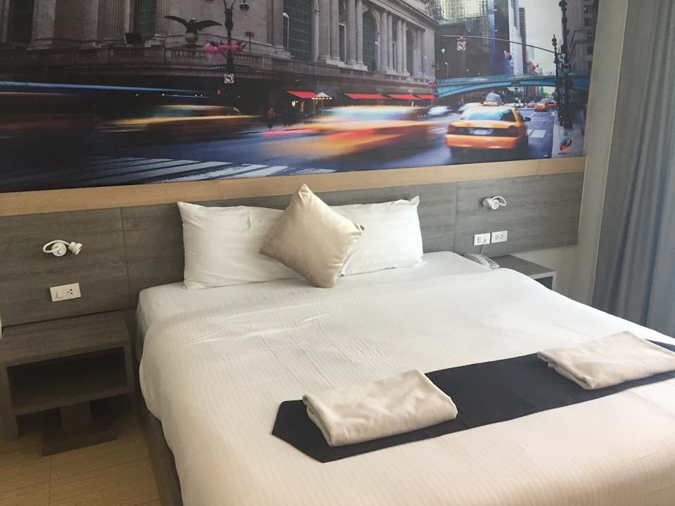 Zimmer Silver Sand Suites