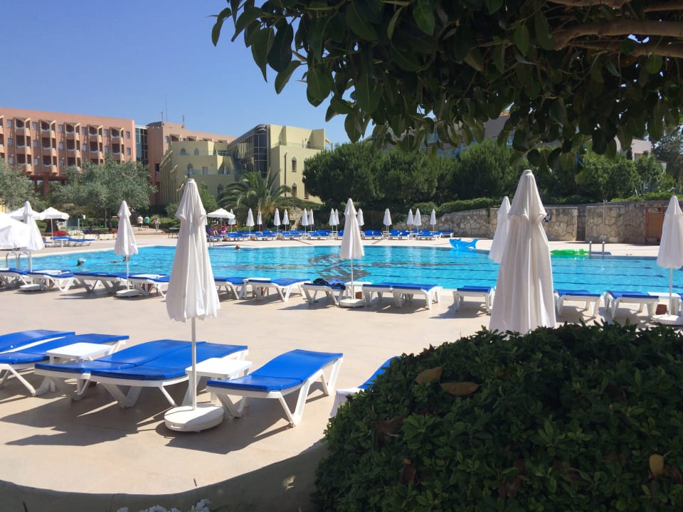 Pool Blue Waters Club