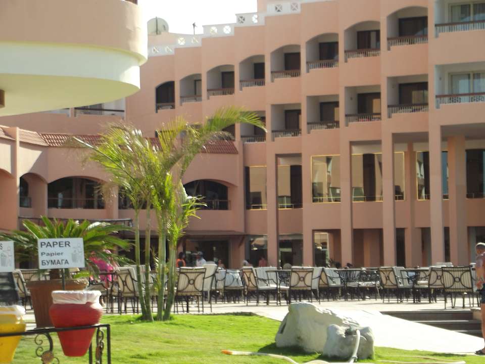Ein kleiner Teil vom Haupthaus Beach Albatros Resort