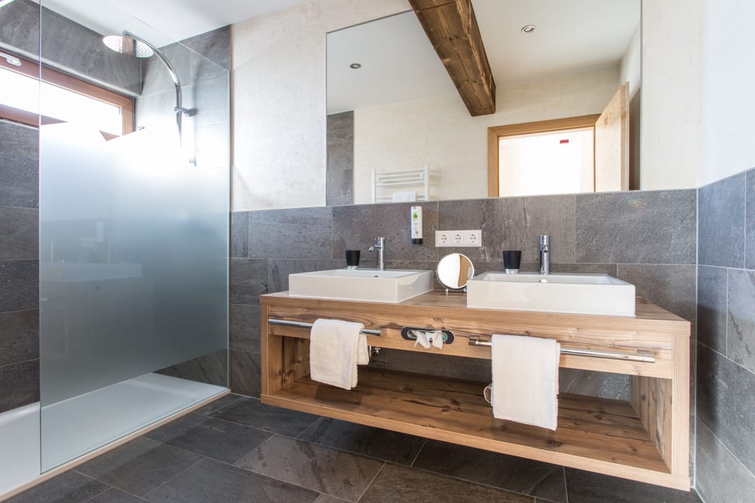 Zimmer NATURLODGE LADIS