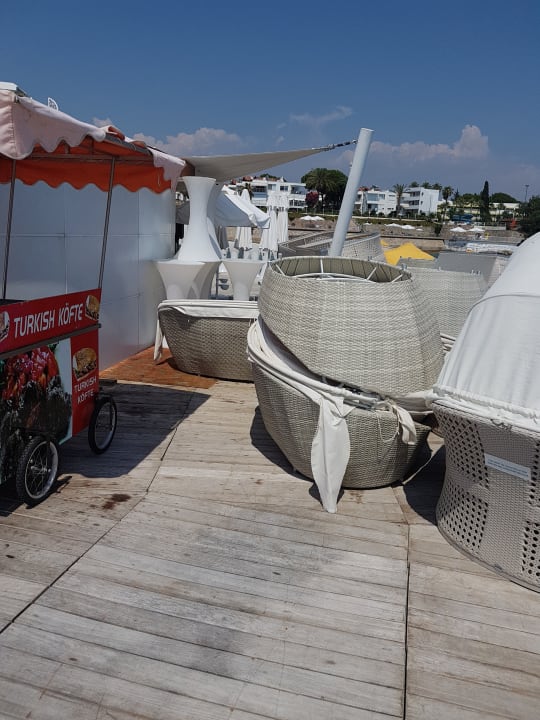 Sonstiges Azura Deluxe Resort & Spa Hotel