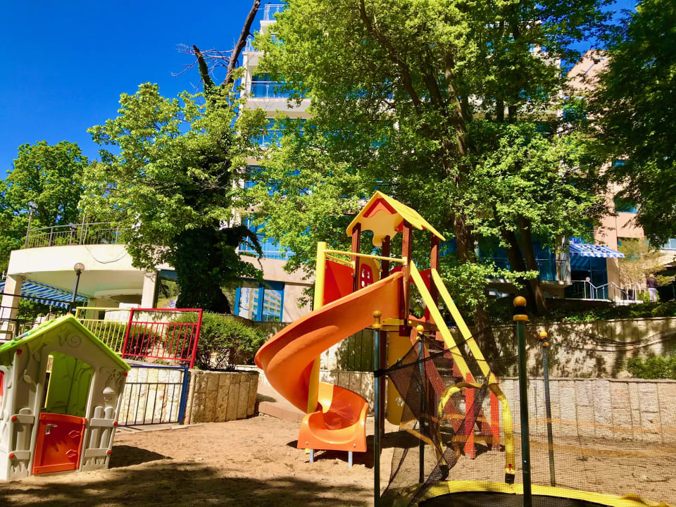 Sport & Freizeit Hotel Holiday Park