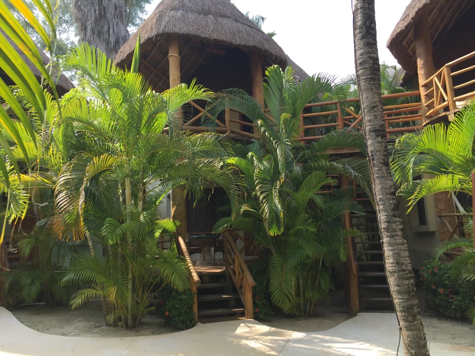 Zimmer Mahekal Beach Resort