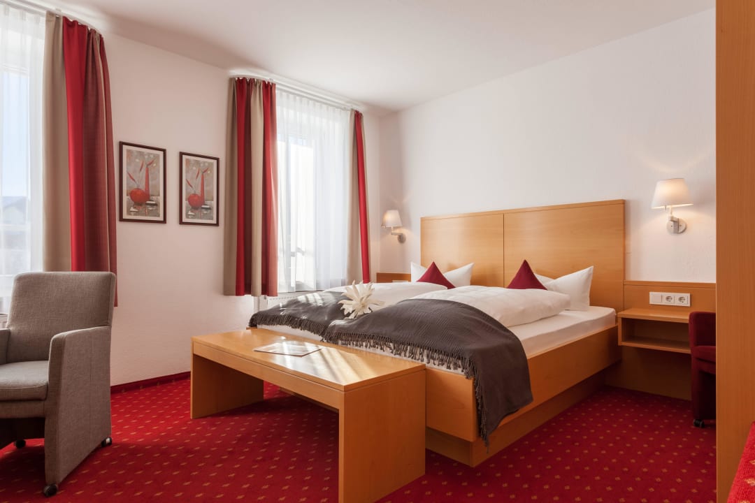 Doppelzimmer Haupthaus Hotel Waldhorn