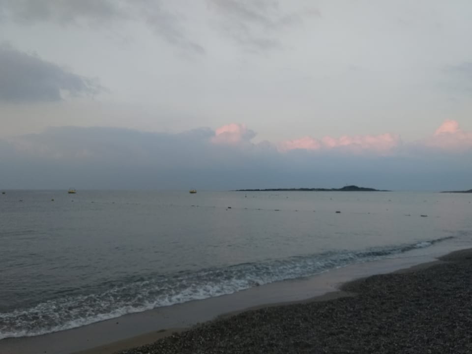 Strand Hotel Gardenia Beach