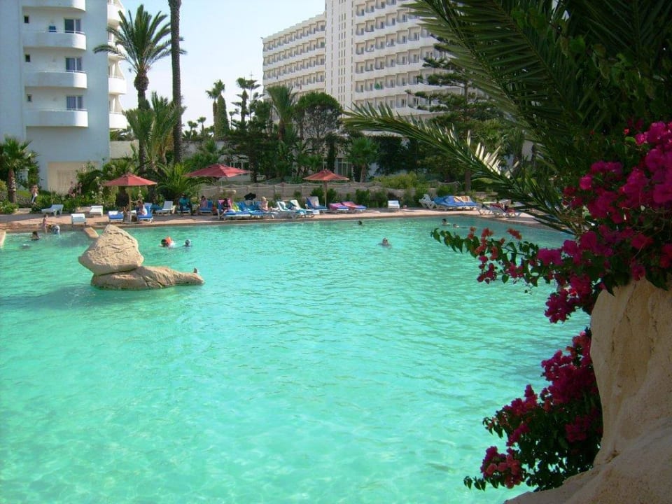 Pool Sahara Beach Aquapark & Resort