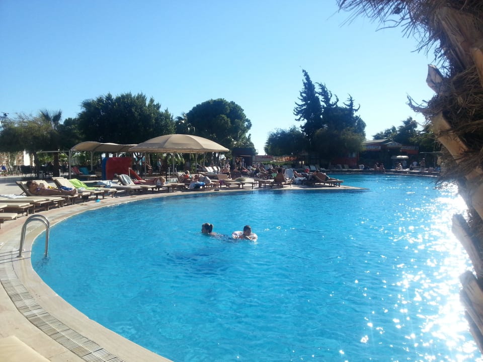 Eine gute Alternative zum Meer Mira Meridia Beach Hotel