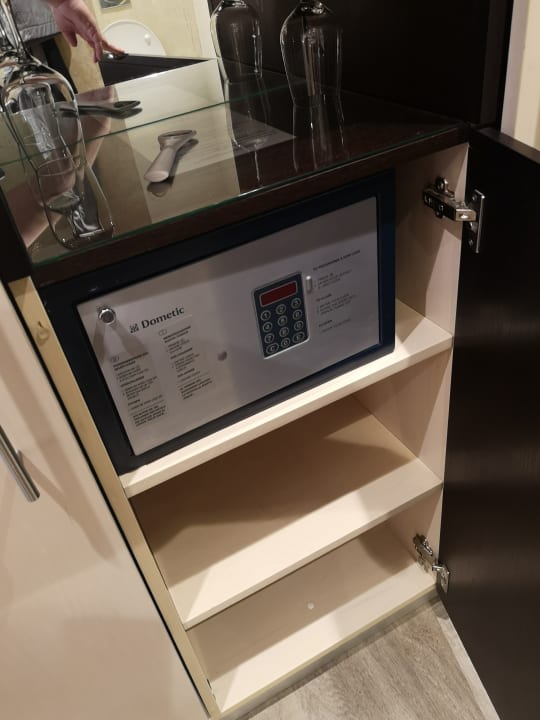 Zimmer Park Inn by Radisson Berlin Alexanderplatz