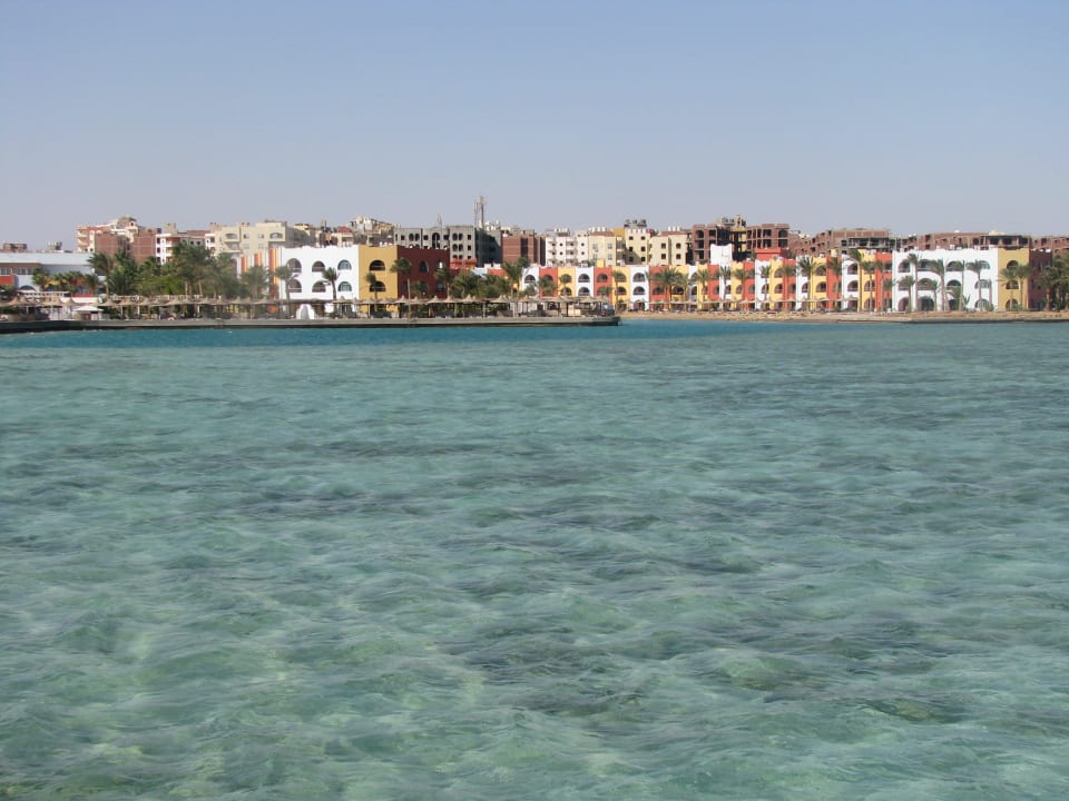 Vom Boot aus Arabia Azur Resort