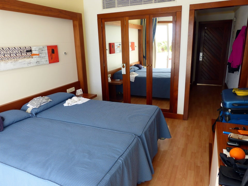 Blickrichtung Ausgang/Bad Hipotels La Geria