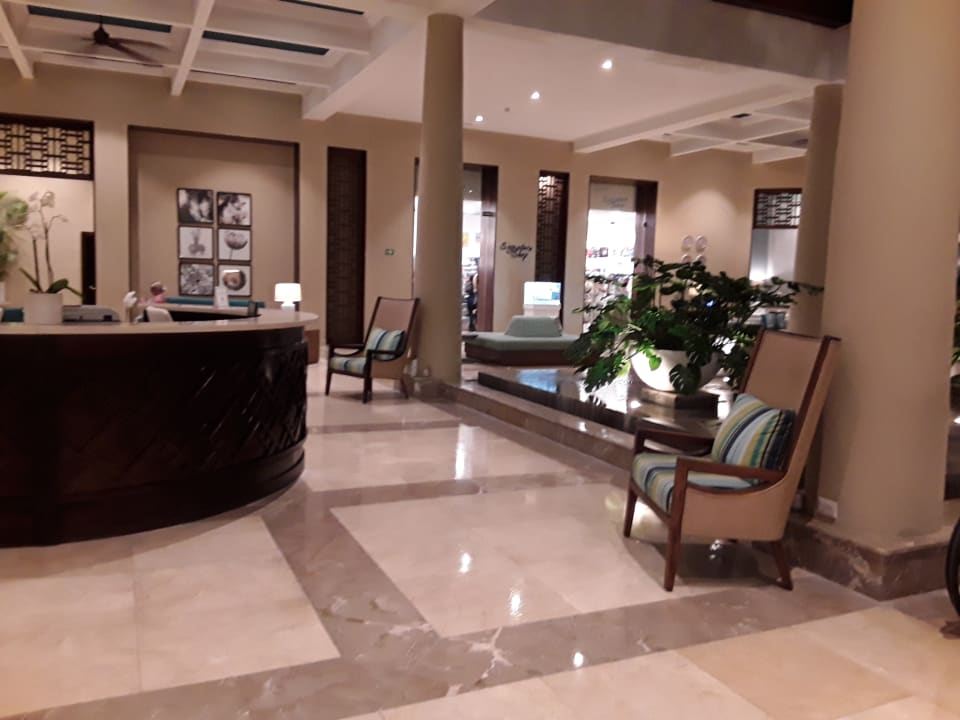 Strand Dreams Dominicus La Romana