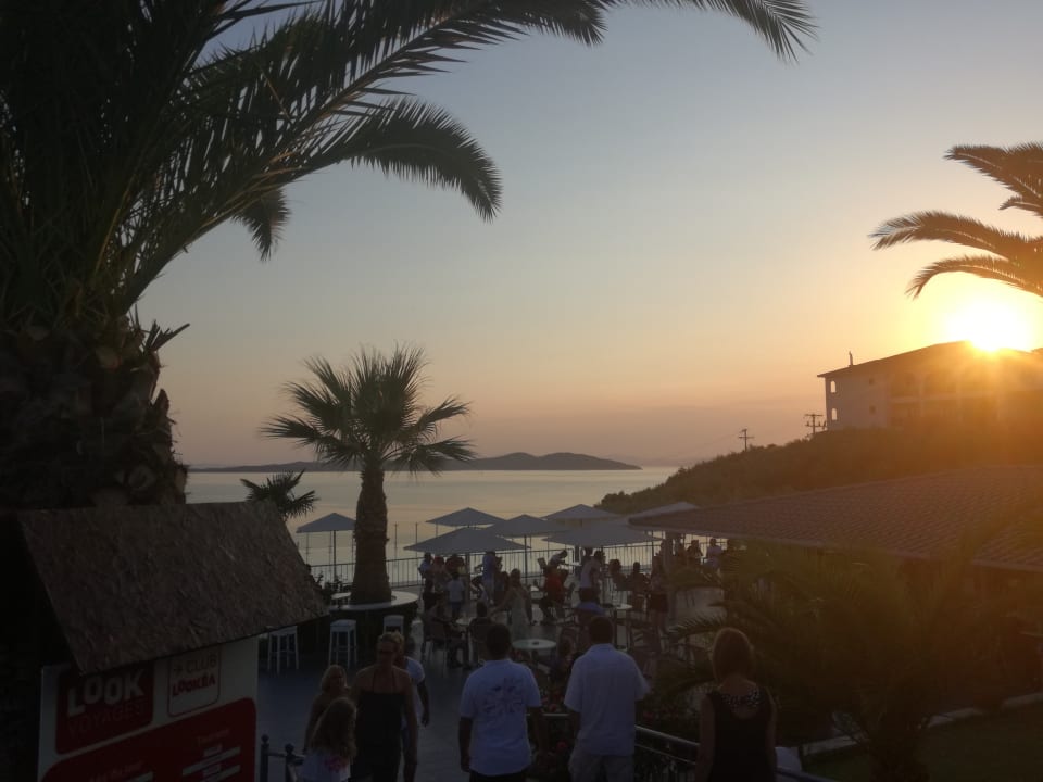 Ausblick Akrathos Beach Hotel