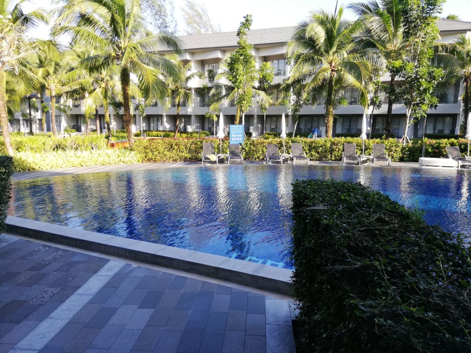 Pool X10 Khaolak Resort