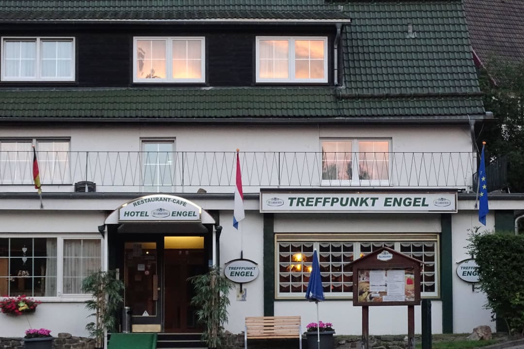 Avondzon op het trefpunt Garni Hotel Engel