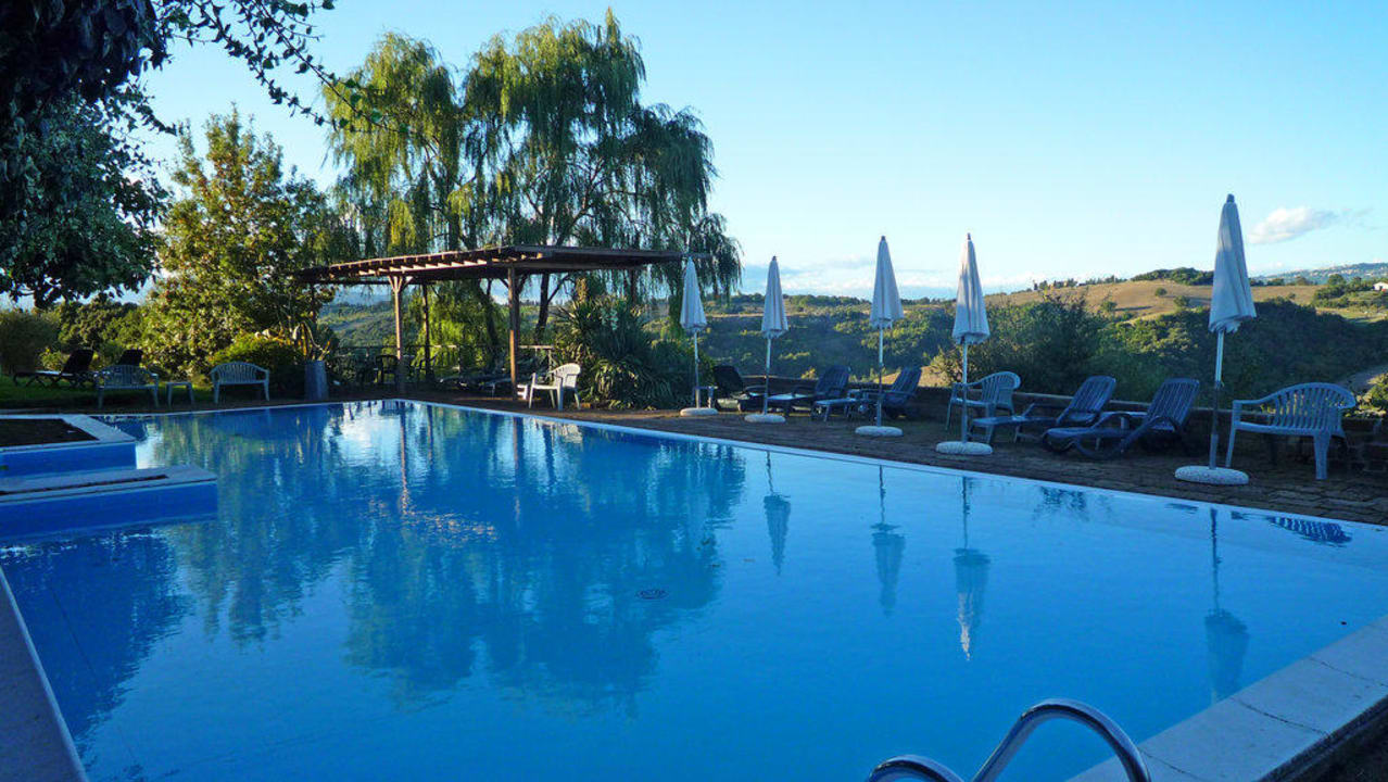 Poolanlage Apartments Le Valli