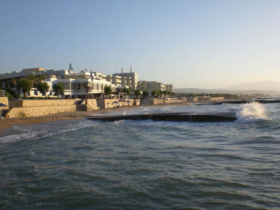 Hotel und Strand Grecotel LUXME White