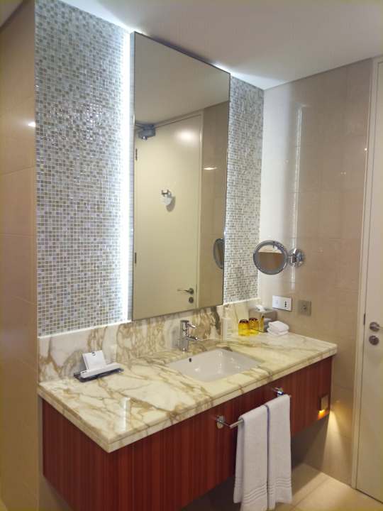 Zimmer Marriott Hotel Downtown Abu Dhabi