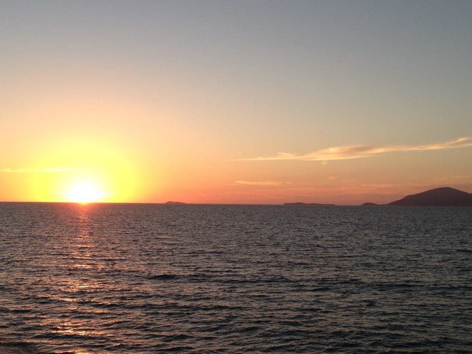 Sonnenuntergang  Neptune Luxury Resort