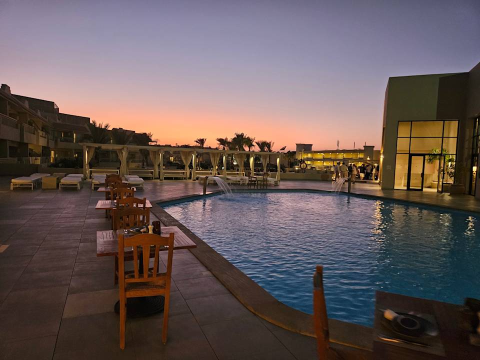 Pool JAZ Elite Casa del Mar Beach