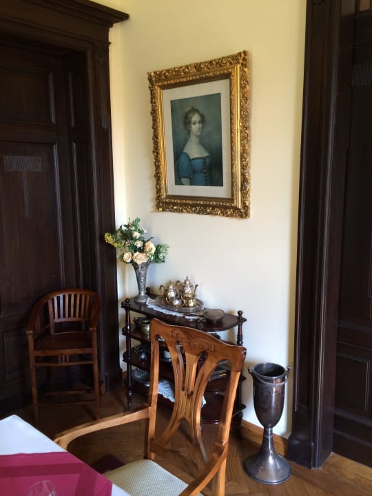 Stilleben Villa Vier Jahreszeiten