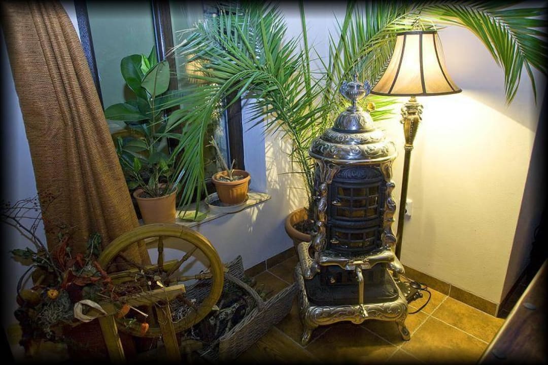 Reception Hotel Lony