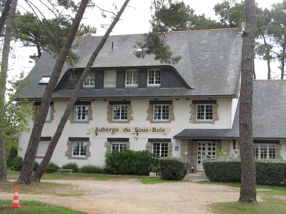 Auberge du Sous-Bois Hotel Auberge Du Sous-Bois