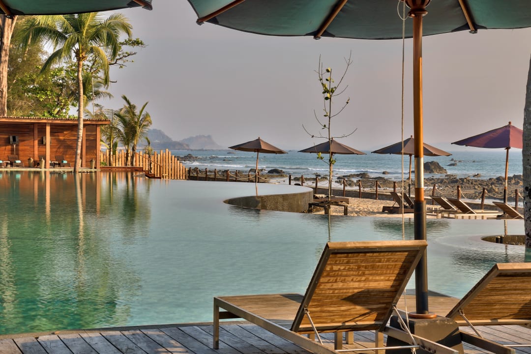 Pool Hilton Ngapali Resort & Spa