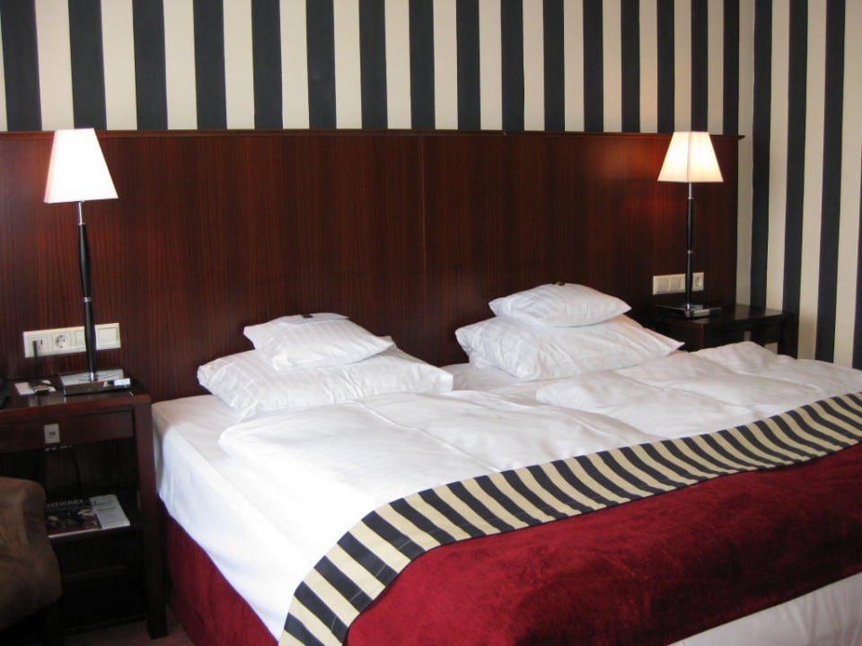 Königshof Bonn, Deluxe Zimmer Nr. 120 Ameron Hotel Königshof