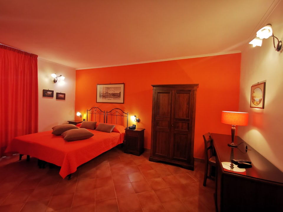 Zimmer Hotel Neapolis