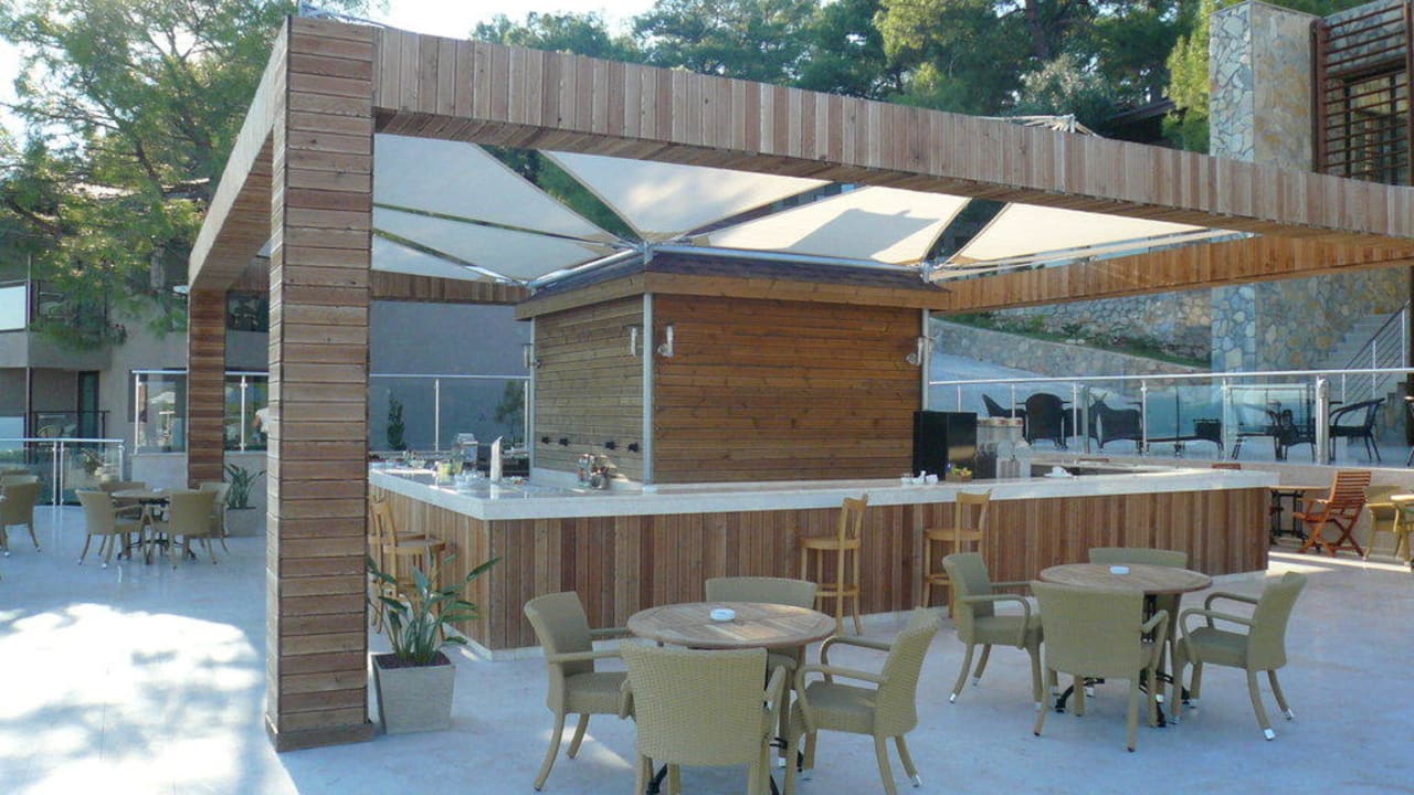 Poolbar TUI BLUE Seno - Adults Only
