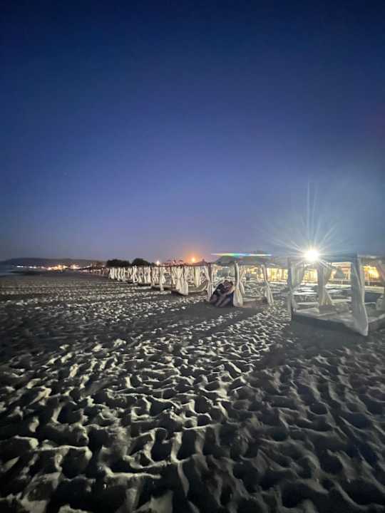 Strand HARPIN Happy Days Beach Hotel