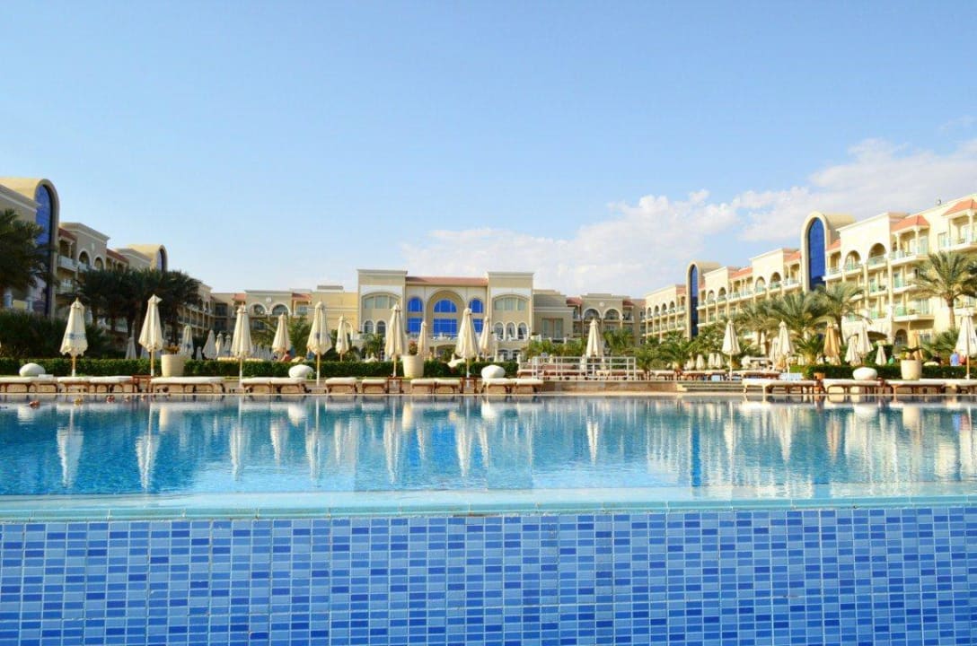 Pool Premier Le Reve Hotel & Spa