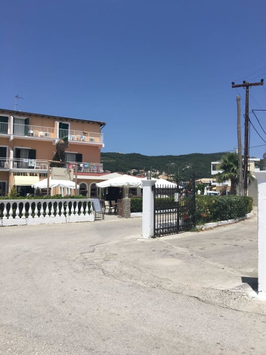 Hoteleingang & Bar SeaBird Hotel