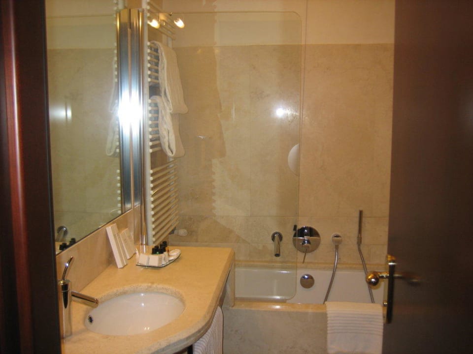 Bad Hotel Ruzzini Palace