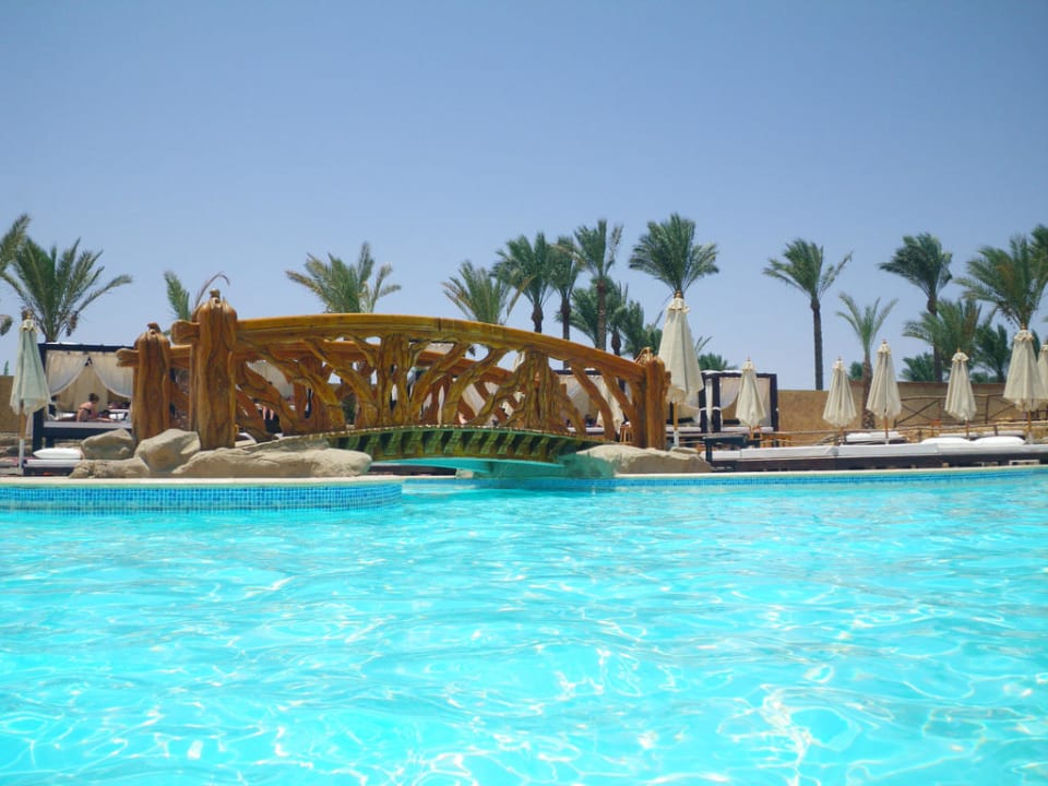 Am vorderen Pool Pickalbatros Dana Beach Resort - Hurghada