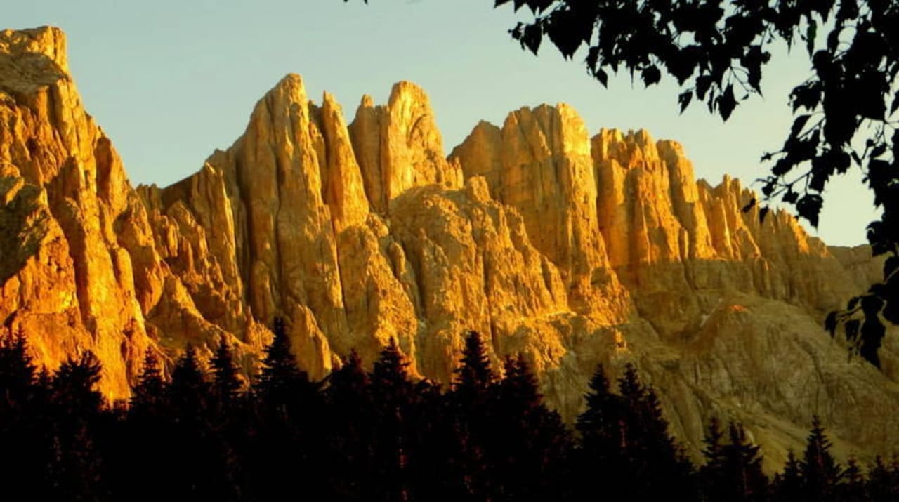 Sonnenuntergang am Latemar Hotel Alpenrose