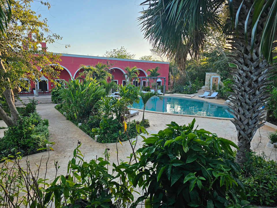 Pool Hacienda Maria Elena Yucatan