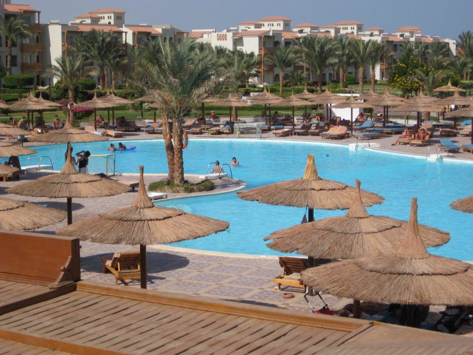 Pool am Hauptgebäude Pickalbatros Dana Beach Resort - Hurghada