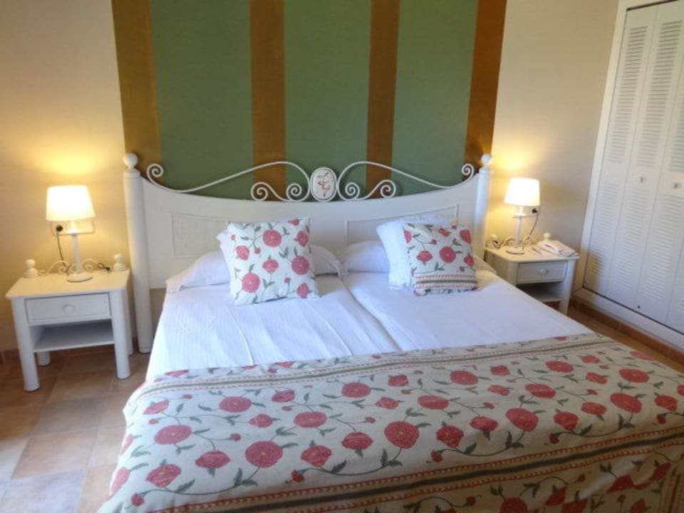 Ein gemütliches Bett Lago Garden