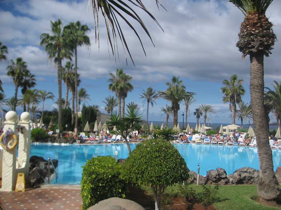 Zembad en tuin H10 Las Palmeras