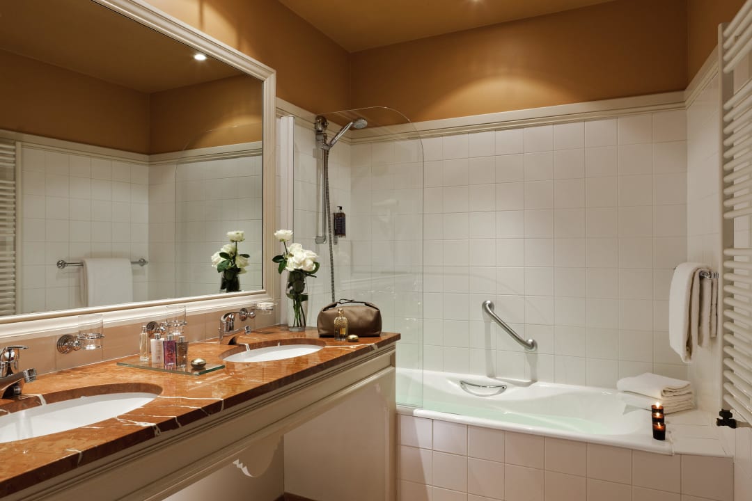 Salle de Bain Grand Hôtel Barrière de Dinard Grand Hotel Barriere