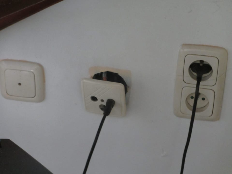 Kaputte Antennendose Sunparks Kempense Meren