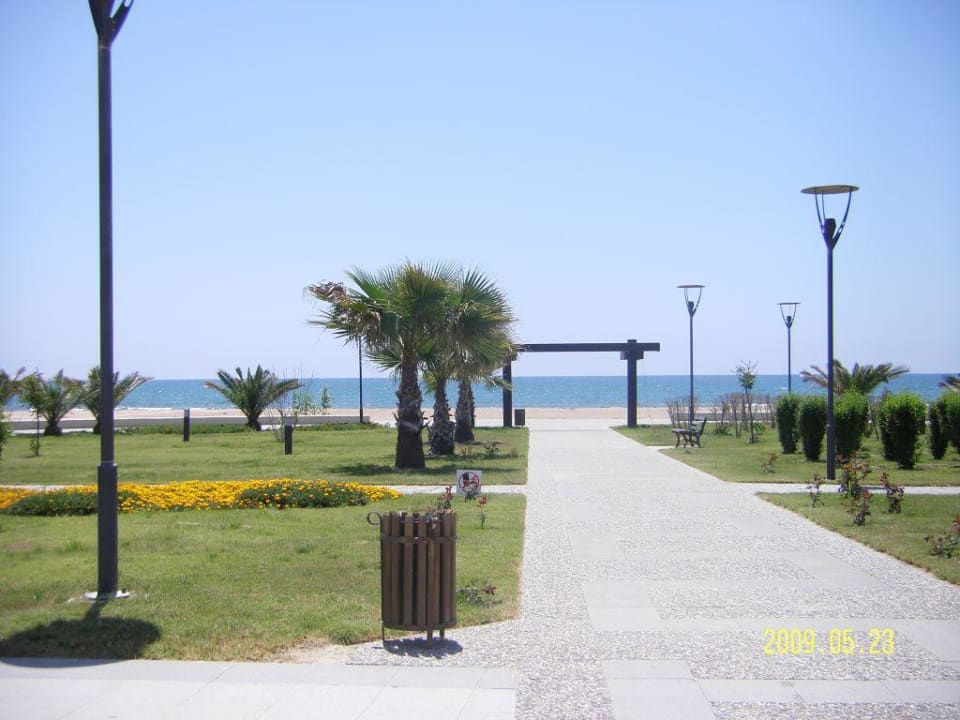 Strandpromenade Hane Family Resort