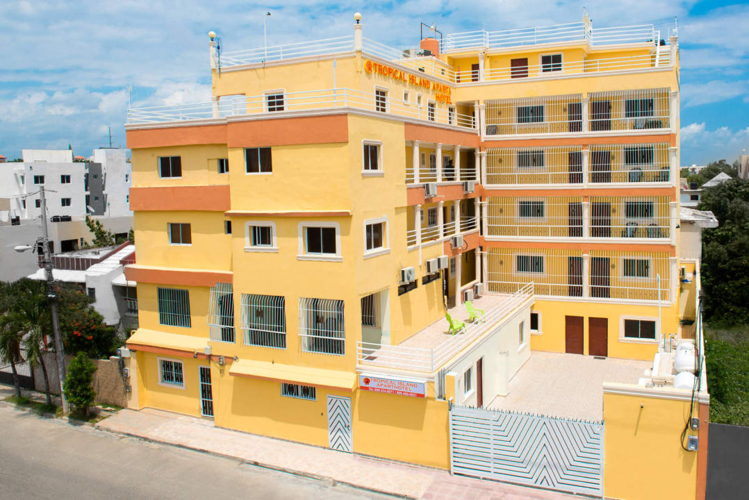 Tropical Island Aparthotel Tropical Island Aparthotel