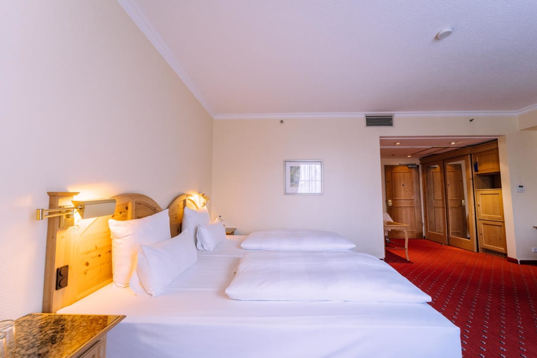 Zimmer Atomis Hotel Munich Airport by Mercure